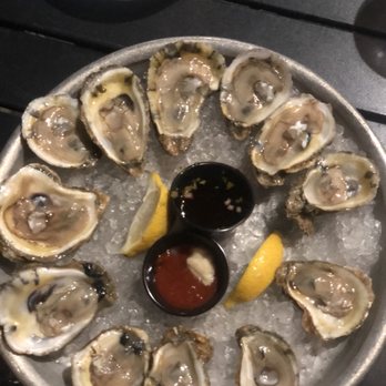 Pearlz - House Oysters - Seafood Near Me - Charleston, South Carolina Pearlz - House Oysters - Seafood Near Me - Charleston, South Carolina