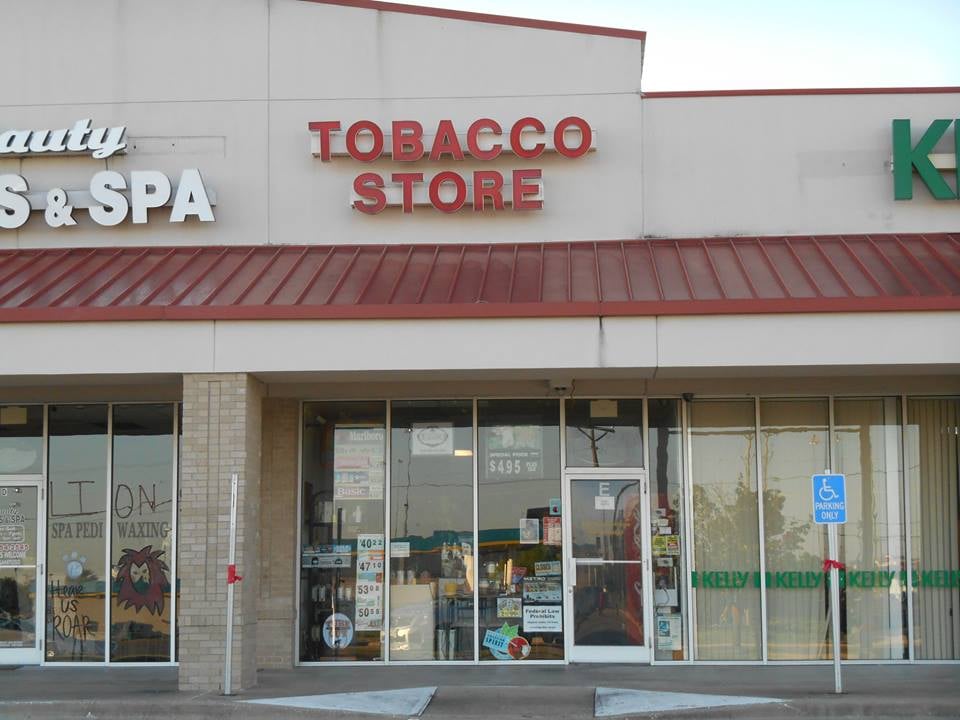 TOBACCO STORE Updated October 2024 2715 Traders Rd, Greenville