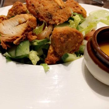 Adrak - Tandoori chicken salad - Indian Near Me - Richmond Hill, Ontario