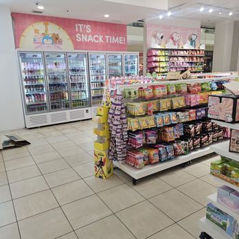 Miniso - Toy Stores Near Me - Burbank, California Miniso - Toy Stores Near Me - Burbank, California