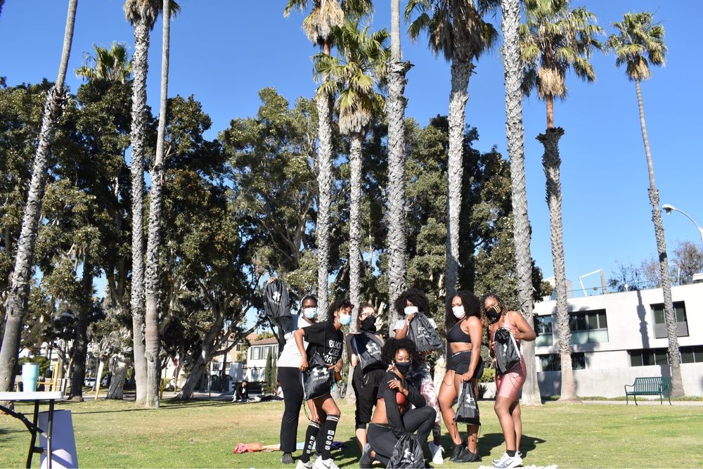 SnaTTched Dance Fitness Logo