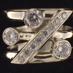 Jewelers Bench - A ladies 18k white gold diamond ring