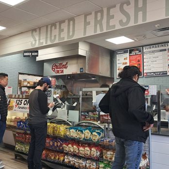 Jersey Mike's Subs - Menu - Sandwiches Near Me - Venice Beach, California