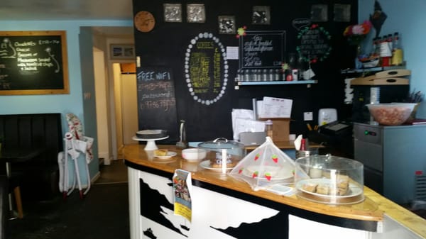 Cafe Fish, Upper Floor, The Pier, Tobermory by null