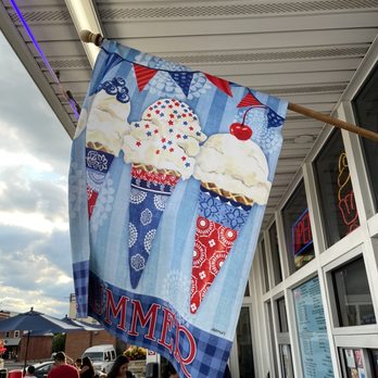 Kline's Dairy Bar - a banner of cupcakes - Ice Cream & Frozen Yogurt Near Me - Harrisonburg, Virginia Kline's Dairy Bar - a banner of cupcakes - Ice Cream & Frozen Yogurt Near Me - Harrisonburg, Virginia