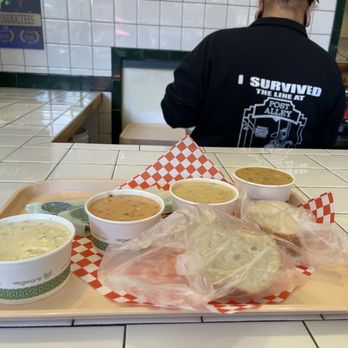 Pike Place Chowder - Chowder 4-Sampler Feast - Seafood Near Me - Seattle, Washington