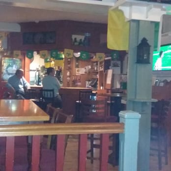 Bunkers Bar & Restaurant - Irish Near Me - Killorglin, Kentucky