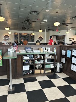 Metro Diner by null