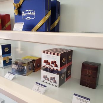Community Experience: ROYCE' Chocolate - Truffles and gift boxes - Yelp Events Near Me - Houston, Texas Community Experience: ROYCE' Chocolate - Truffles and gift boxes - Yelp Events Near Me - Houston, Texas