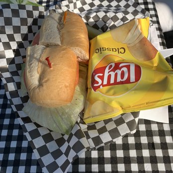 Coach's Corner - Italian sub. - Bars Near Me - Newport, Kentucky