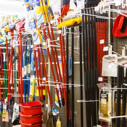 Babe's Hardware
