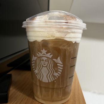 Starbucks - Irish Cream Cold Brew - Coffee & Tea Near Me - Columbus, Ohio Starbucks - Irish Cream Cold Brew - Coffee & Tea Near Me - Columbus, Ohio