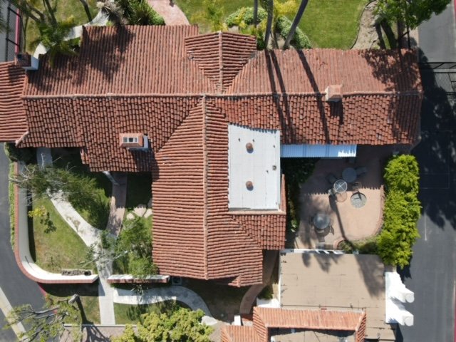 Slide of New Era Skilled Roofing