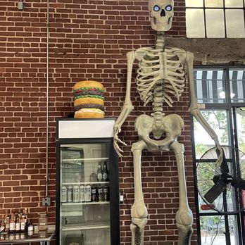 PLANT SLAYER - Interior - Vegan Near Me - Fresno, California