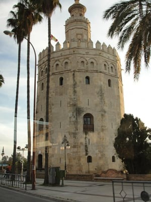 Torre del Oro by null