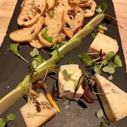 Soif Bar à vin de Véronique Rivest - Assiettes de fromage