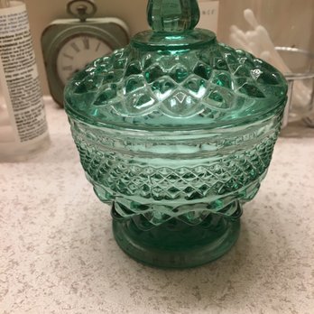 Black Barrel Vintage Company - Antiques Near Me - Monroe, Washington