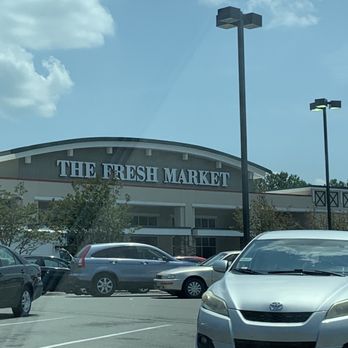 The Fresh Market - Storefront - Grocery Near Me - Durham, North Carolina The Fresh Market - Storefront - Grocery Near Me - Durham, North Carolina