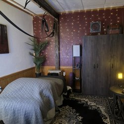 Sacred Moon Massage - Room 1