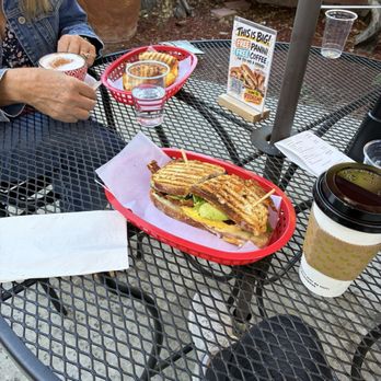 Dos Palmas Cafe - Breakfast sandwitch, cappuccino, Mexican mocha latte - Coffee & Tea Near Me - San Diego, California