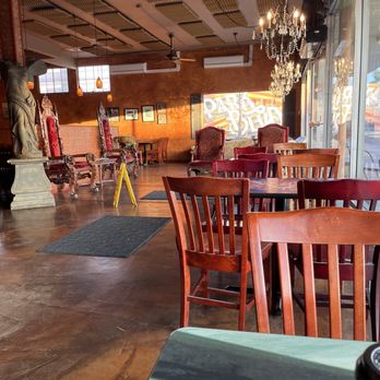 Lestat's on Park - Overview of Interior - Coffee & Tea Near Me - San Diego, California