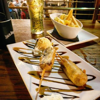Royal Mile - Fried Mars bars and chips - Landmarks & Historical Buildings Near Me - Edinburgh, EDH