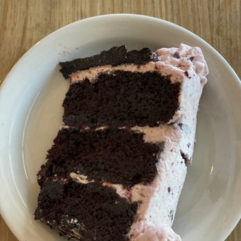 Thai Fresh - Three layer cake - Thai Near Me - Austin, Texas Thai Fresh - Three layer cake - Thai Near Me - Austin, Texas