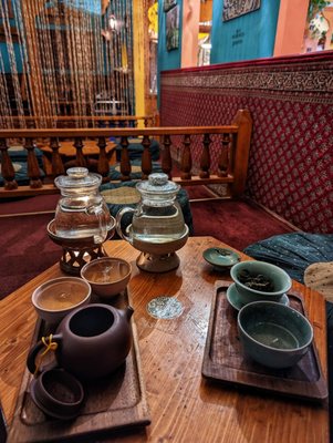 Dobra Tea West by null