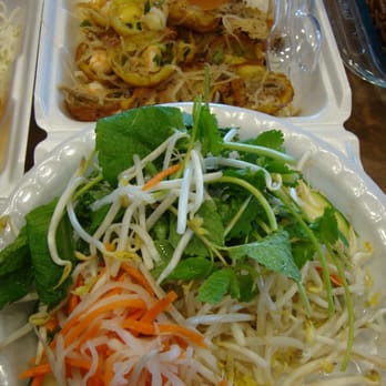 Viet's Restaurant - Vietnamese Near Me - Denver, Colorado