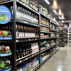 Liquor & Foodmart