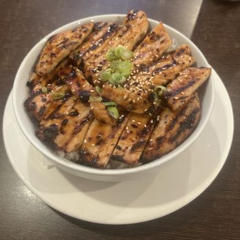 Obi's Sushi - Chicken Teriyaki Bowl - Sushi Bars Near Me - San Diego, California Obi's Sushi - Chicken Teriyaki Bowl - Sushi Bars Near Me - San Diego, California