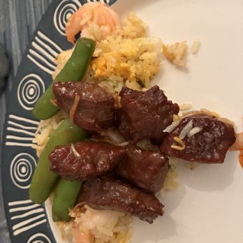 Tai Pan - A serving of Honey Beef with Garlic ($36) on some of the Yang Chow Fried Rice ($26). - Dim Sum Near Me - Palo Alto, California Tai Pan - A serving of Honey Beef with Garlic ($36) on some of the Yang Chow Fried Rice ($26). - Dim Sum Near Me - Palo Alto, California