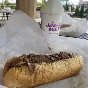 Johnnie's Beef - Italian beef with an Italian ice - Hot Dogs Near Me - Arlington Heights, Illinois