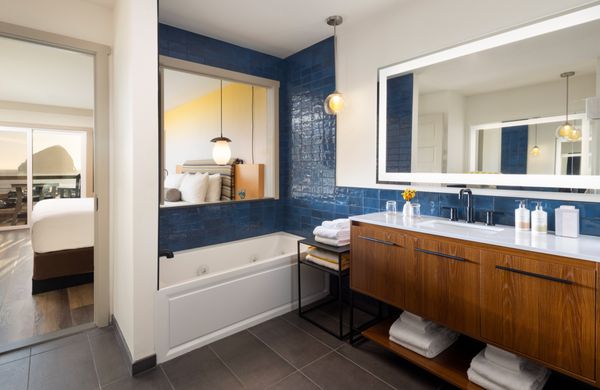 Inn at Cape Kiwanda by null