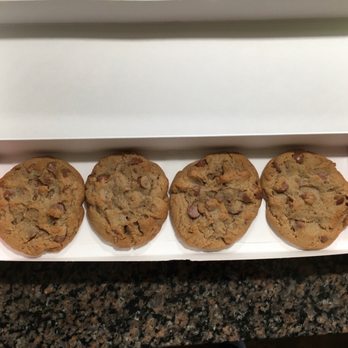Crumbl - Norterra - Chocolate Chip Cookies - Bakeries Near Me - Phoenix, Arizona Crumbl - Norterra - Chocolate Chip Cookies - Bakeries Near Me - Phoenix, Arizona