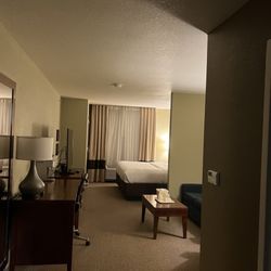 Comfort Inn & Suites - King size suite room