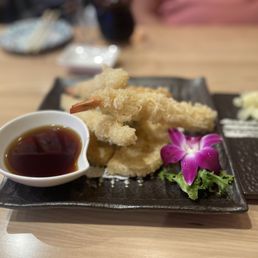 Shrimp Tempura Maki 8 Piece