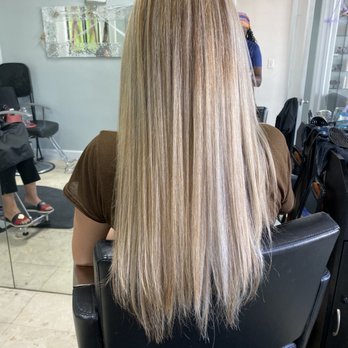 Glavidia Hair Studio - My finished beautiful hair - Hair Stylists Near Me - Delray Beach, Florida Glavidia Hair Studio - My finished beautiful hair - Hair Stylists Near Me - Delray Beach, Florida