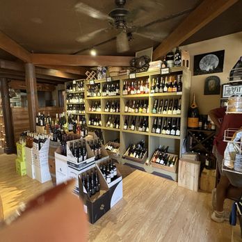 Wine Vault - Inside view - Beer, Wine & Spirits Near Me - Charlotte, North Carolina