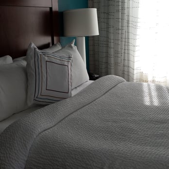 Residence Inn by Marriott Memphis Downtown - Bedroom in two bedroom suite - Hotels Near Me - Memphis, Tennessee Residence Inn by Marriott Memphis Downtown - Bedroom in two bedroom suite - Hotels Near Me - Memphis, Tennessee