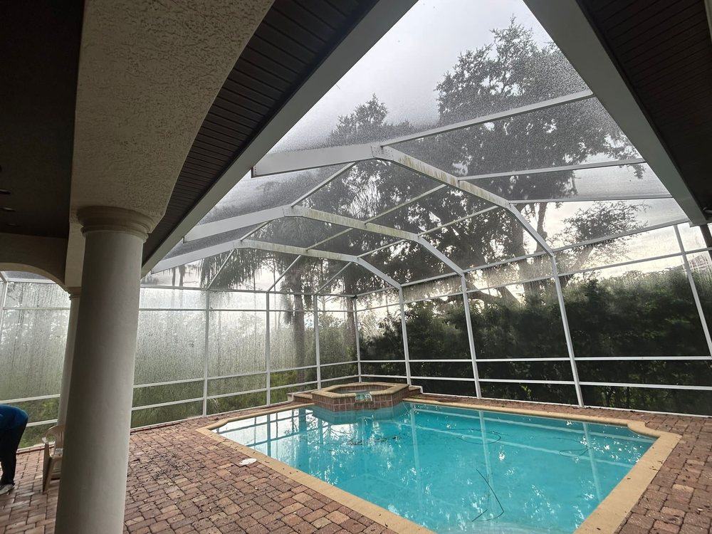 Slide of Aluminum and Screen Y&J