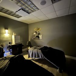 Signature Massage and Facial Spa of Trinity