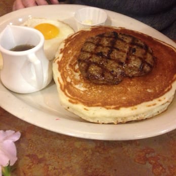 Doug's Diner - Great lookin pancakes - Breakfast & Brunch Near Me - Fort Collins, Colorado Doug's Diner - Great lookin pancakes - Breakfast & Brunch Near Me - Fort Collins, Colorado