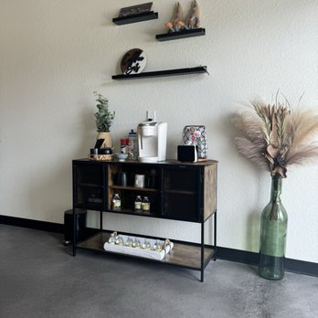 K Renae Salon - Coffee and water area - Hair Salons Near Me - Oxford, Florida K Renae Salon - Coffee and water area - Hair Salons Near Me - Oxford, Florida