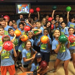 Camp Chameleon - Camp Chameleon bowling field trip!