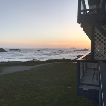 Oceanfront Lodge - View from honeymoon suite balcony facing right - Hotels Near Me - Crescent City, California Oceanfront Lodge - View from honeymoon suite balcony facing right - Hotels Near Me - Crescent City, California
