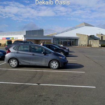 Sbarro DeKalb Oasis Travel Plaza - Outside area west bound - Food Court Near Me - Dekalb, Illinois