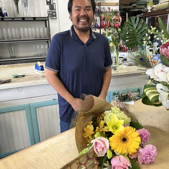 Shell Beach Floral Design - This is RAY very helpful. Thank you Ray. - Florists Near Me - Pismo Beach, California Shell Beach Floral Design - This is RAY very helpful. Thank you Ray. - Florists Near Me - Pismo Beach, California