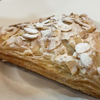 Paris Baguette - Almond croissant - Bakeries Near Me - Santa Clara, California Paris Baguette - Almond croissant - Bakeries Near Me - Santa Clara, California
