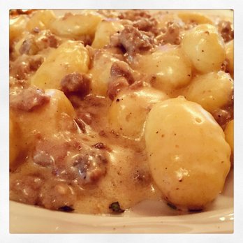 Trattoria Pizzeria Dante - Gnocchi with sausage and truffles - Pizza Near Me - Florence, FI Trattoria Pizzeria Dante - Gnocchi with sausage and truffles - Pizza Near Me - Florence, FI